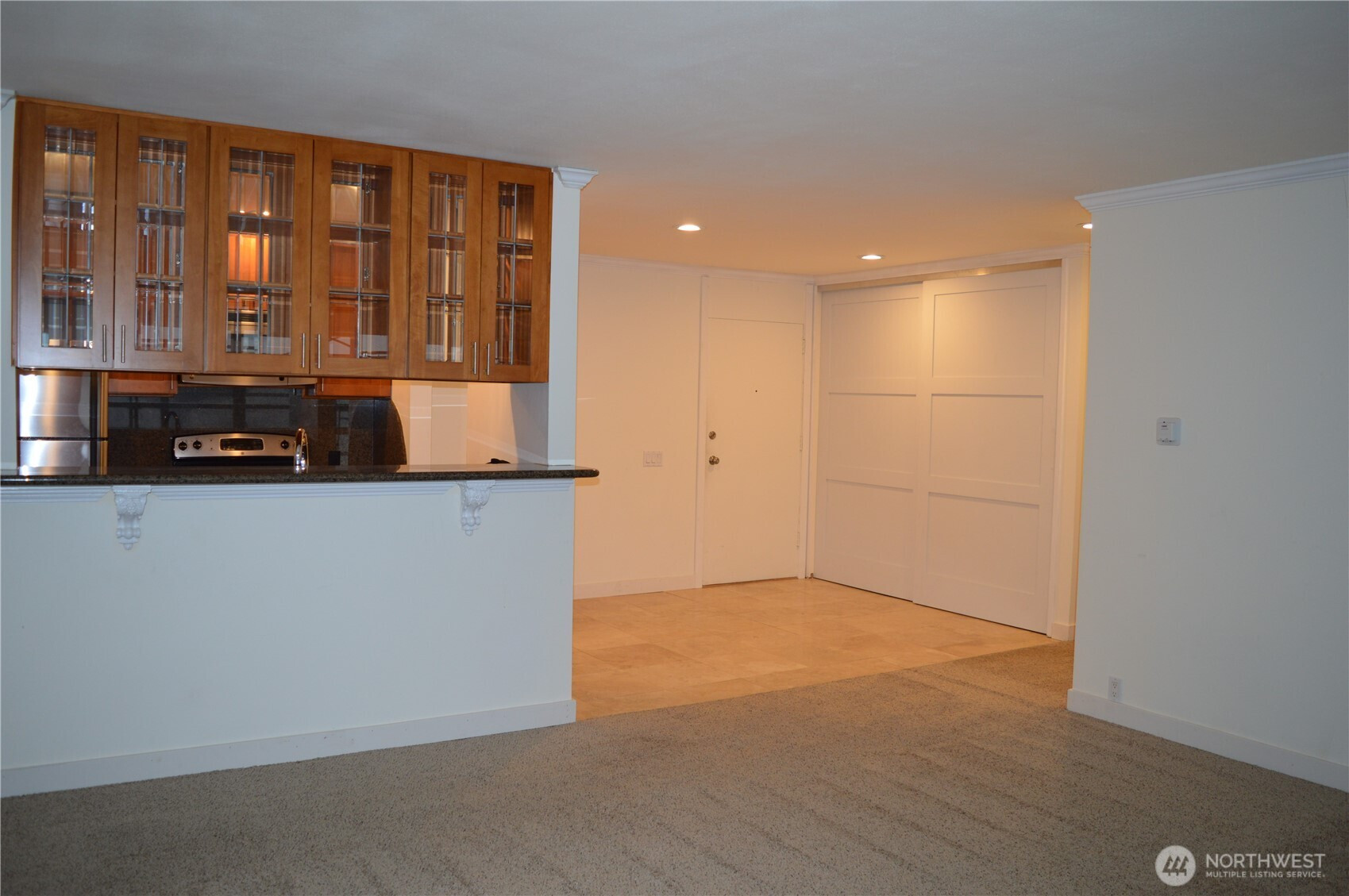 6401 Lake Washington Boulevard NE, Kirkland, WA 98033