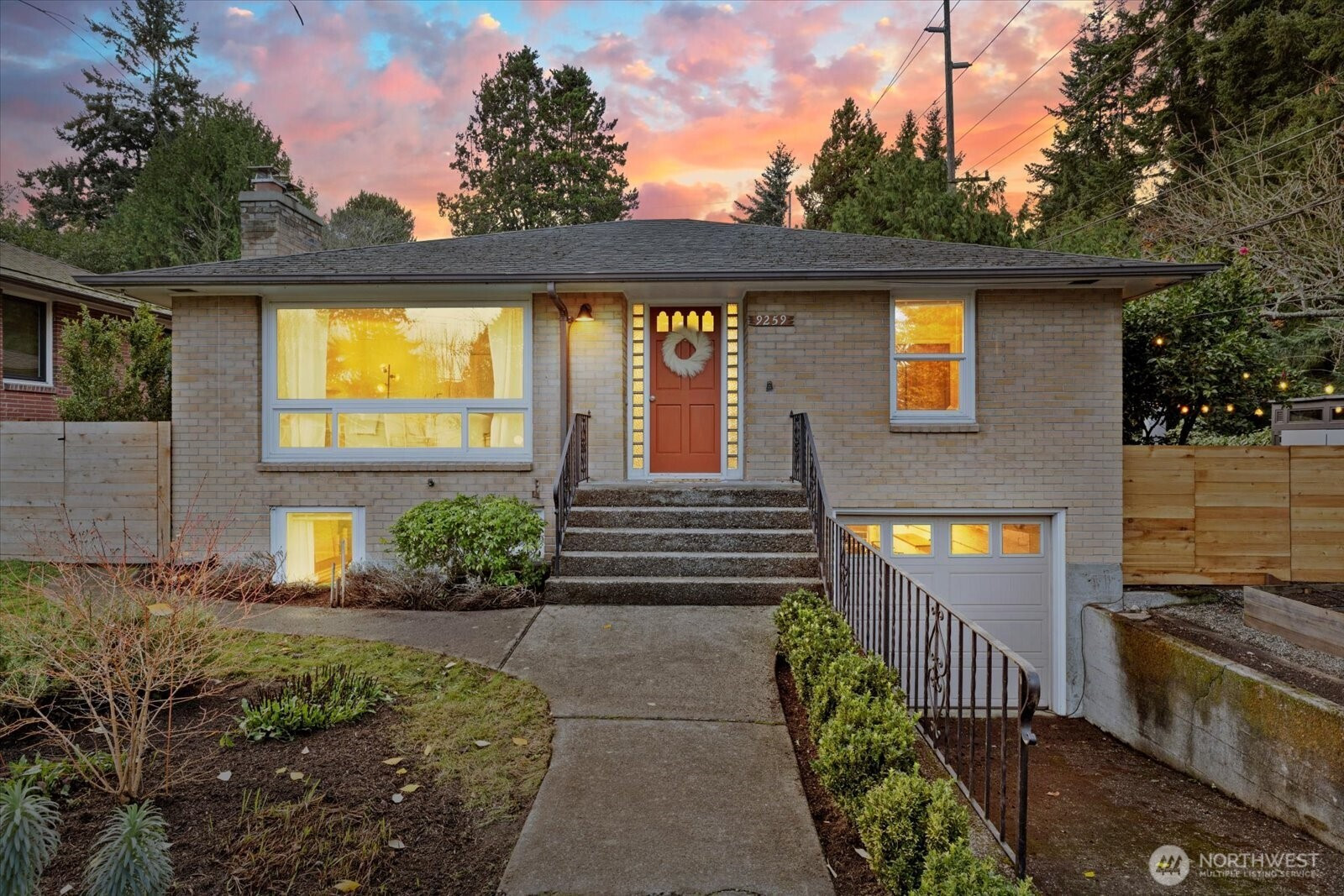 9259 Dibble Avenue NW, Seattle, WA 98117