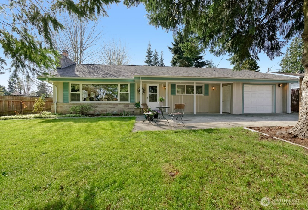 10221 132nd Avenue NE, Kirkland, WA 98033