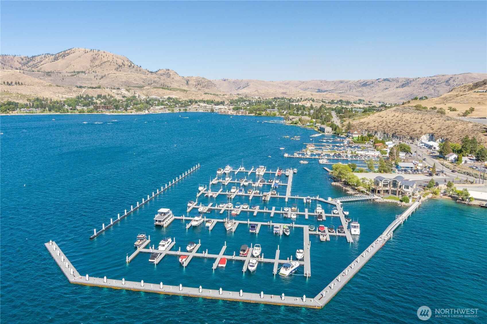 1350 W Woodin Avenue, Chelan, WA 98816