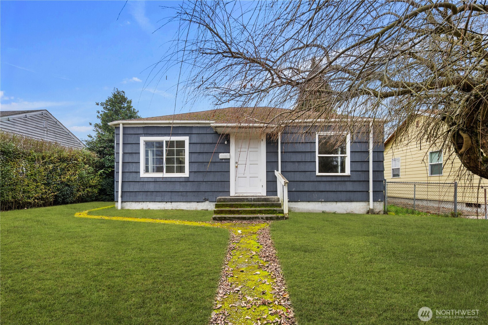 1218 S Ridgewood Avenue, Tacoma, WA 98405