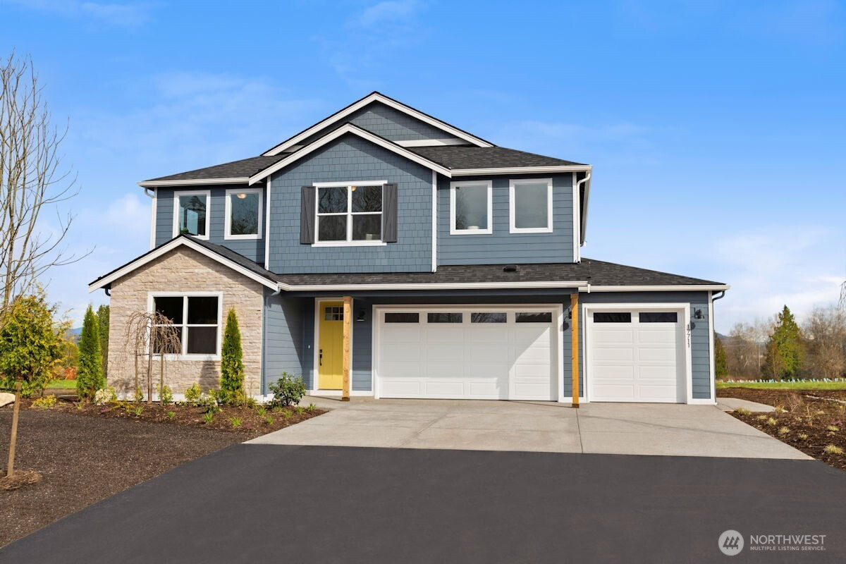 17711 11TH Avenue NE, Arlington, WA 98223