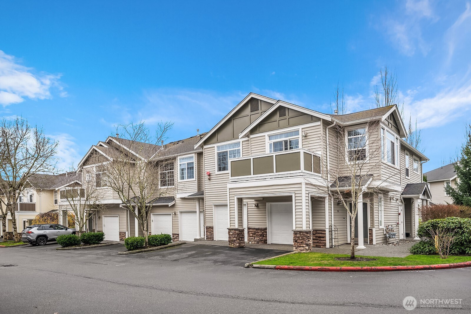 1855 Trossachs Boulevard SE, Sammamish, WA 98075