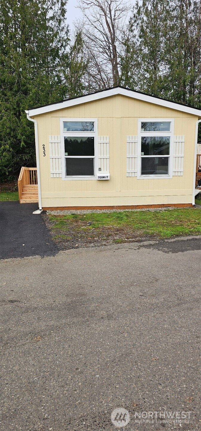 31108 3rd Avenue, Black Diamond, WA 98010