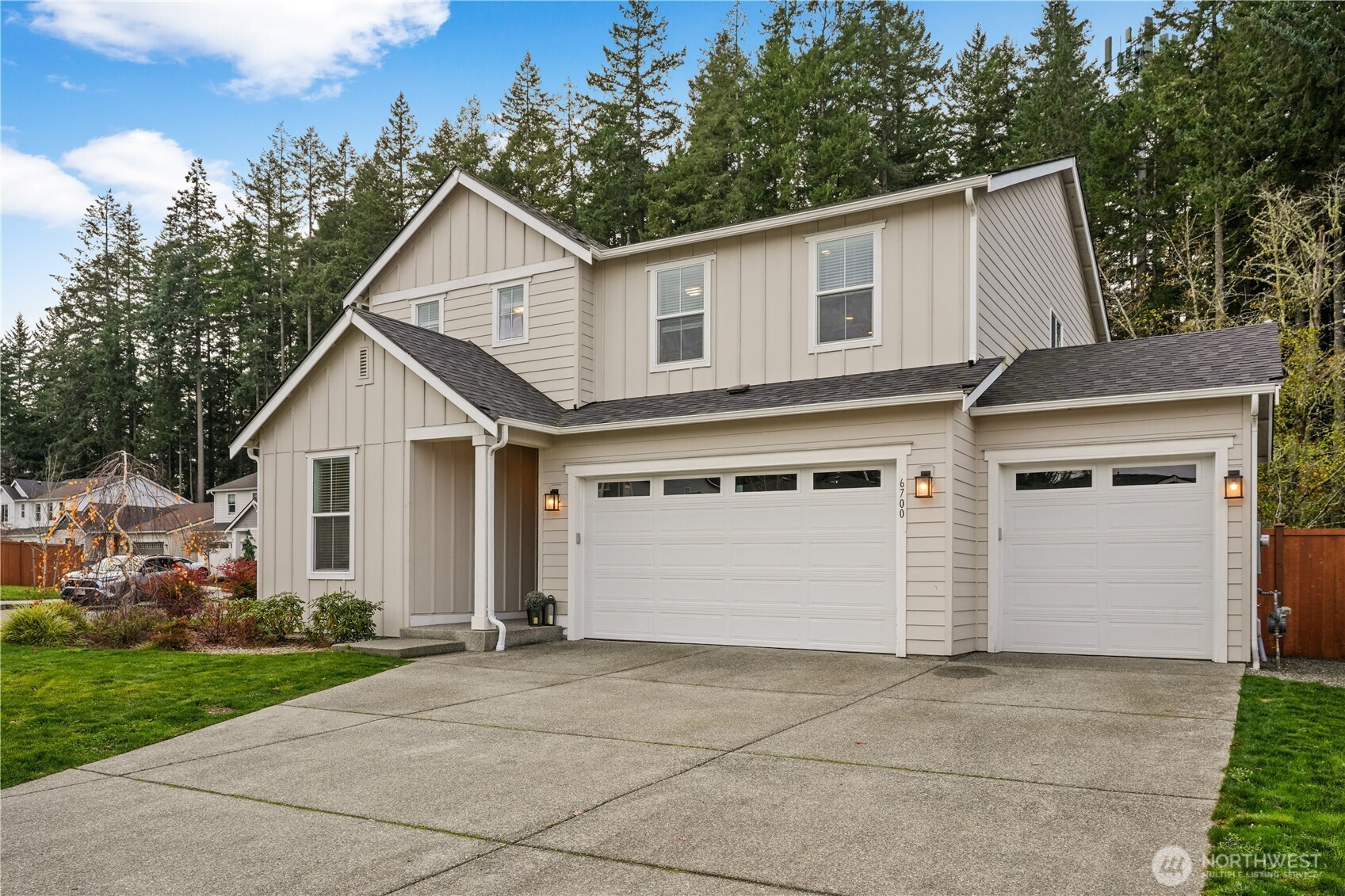 6700 Skipper Lane SE, Port Orchard, WA 98267