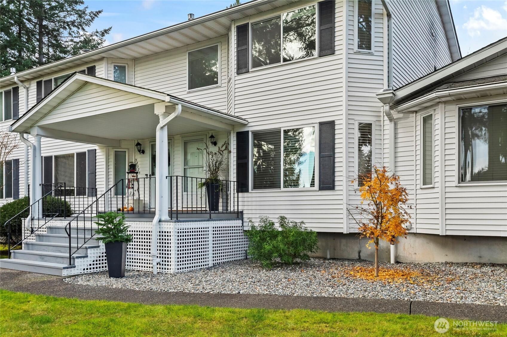 32525 1st Place S, Federal Way, WA 98003