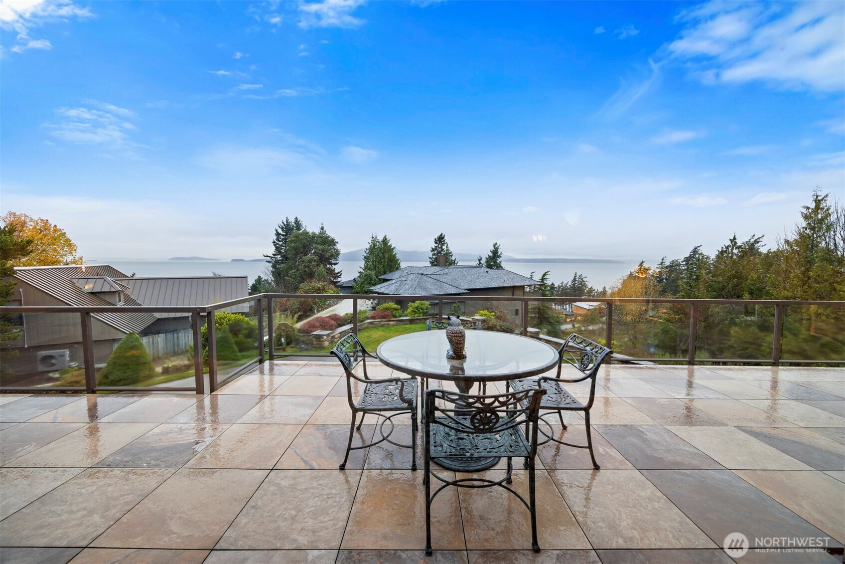 414 S Clarkwood Drive, Bellingham, WA 98225
