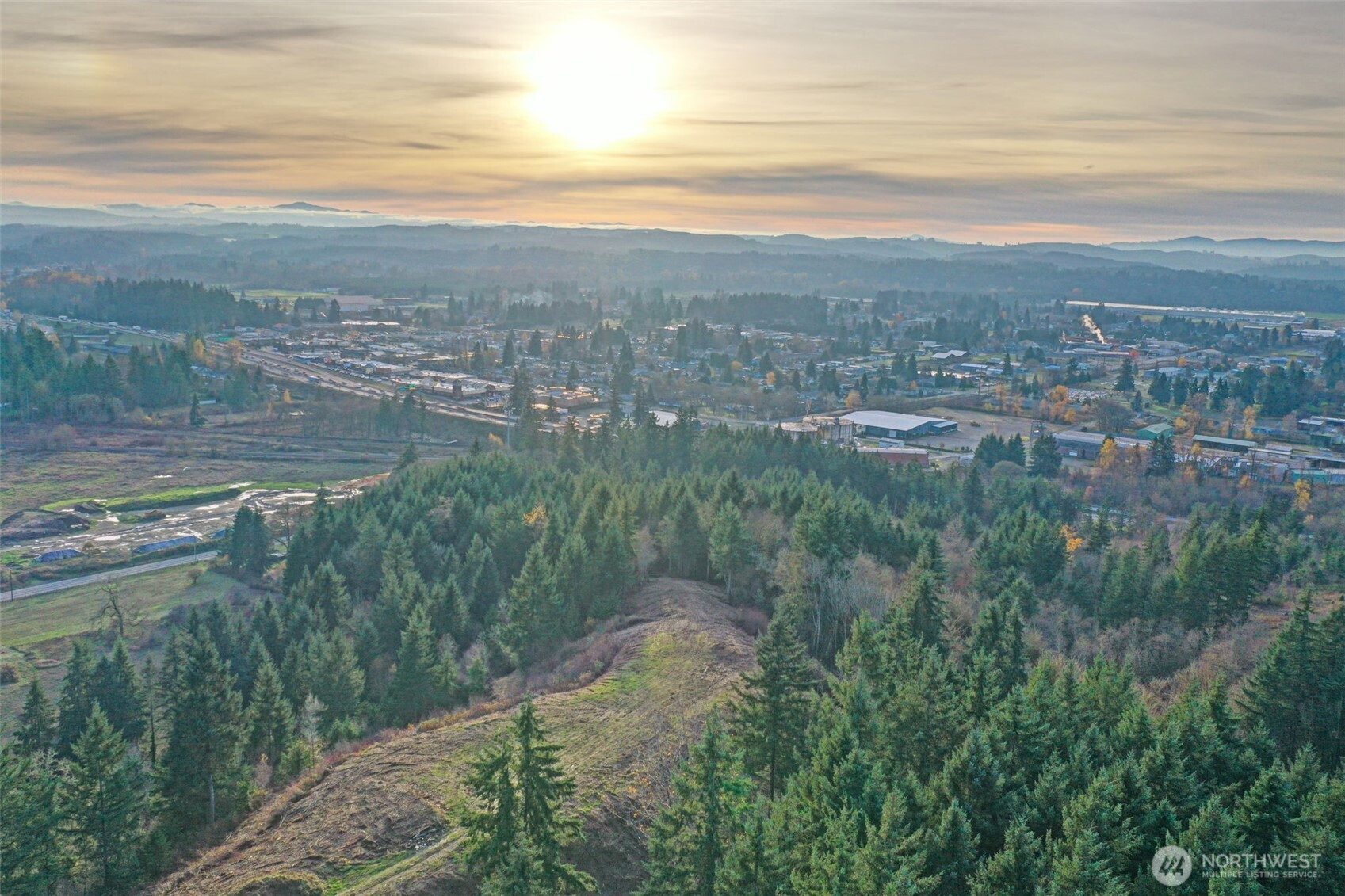 1351 W Roanoke Street, Centralia, WA 98531