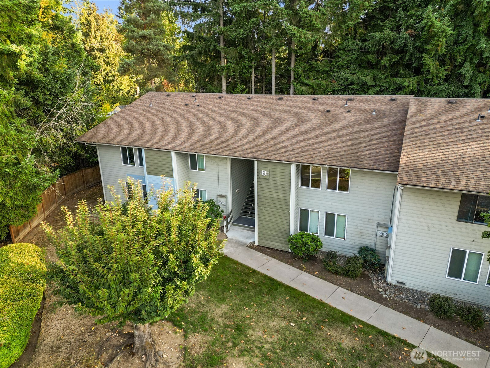 14401 SE Petrovitsky Road, Renton, WA 98058