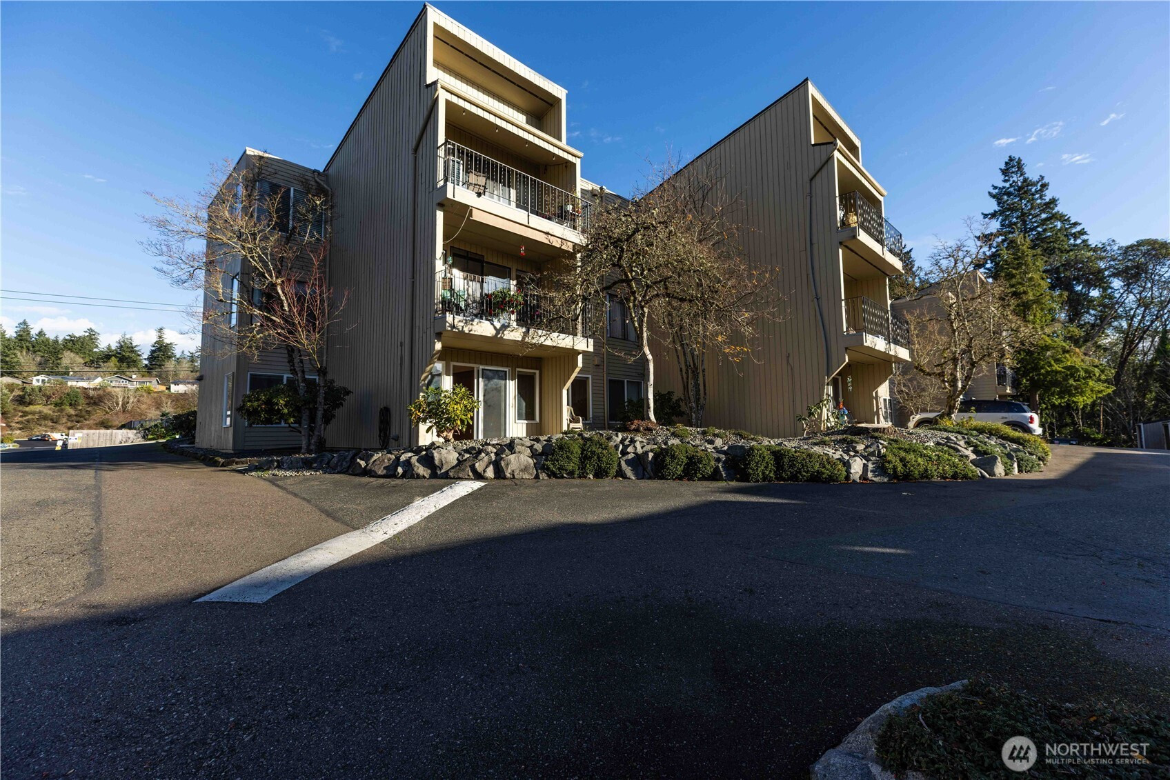 525 Lebo Boulevard, Bremerton, WA 98310