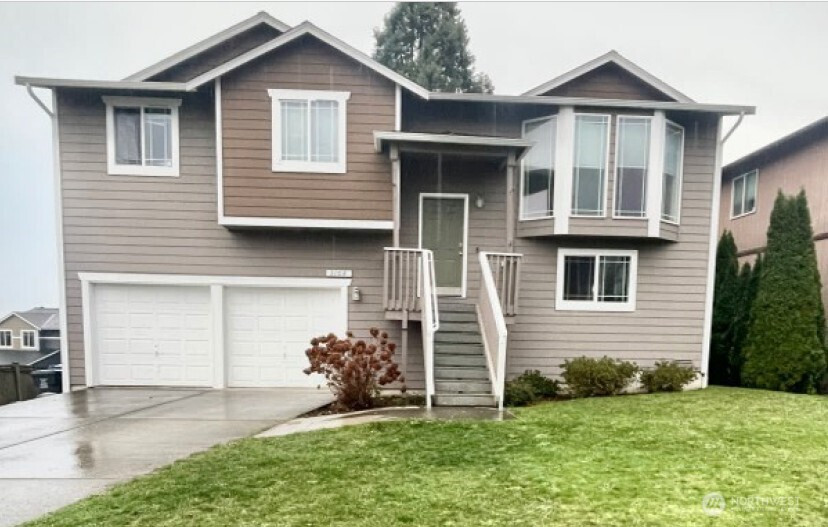 3104 72nd Avenue NE, Marysville, WA 98270