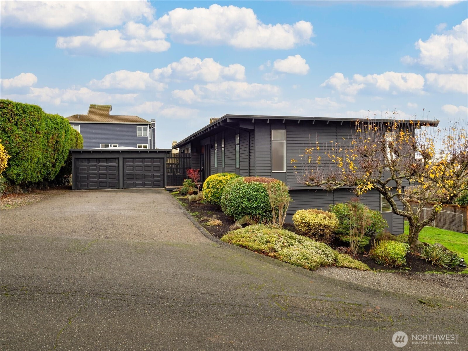 2631 NW 205th Street, Shoreline, WA 98177
