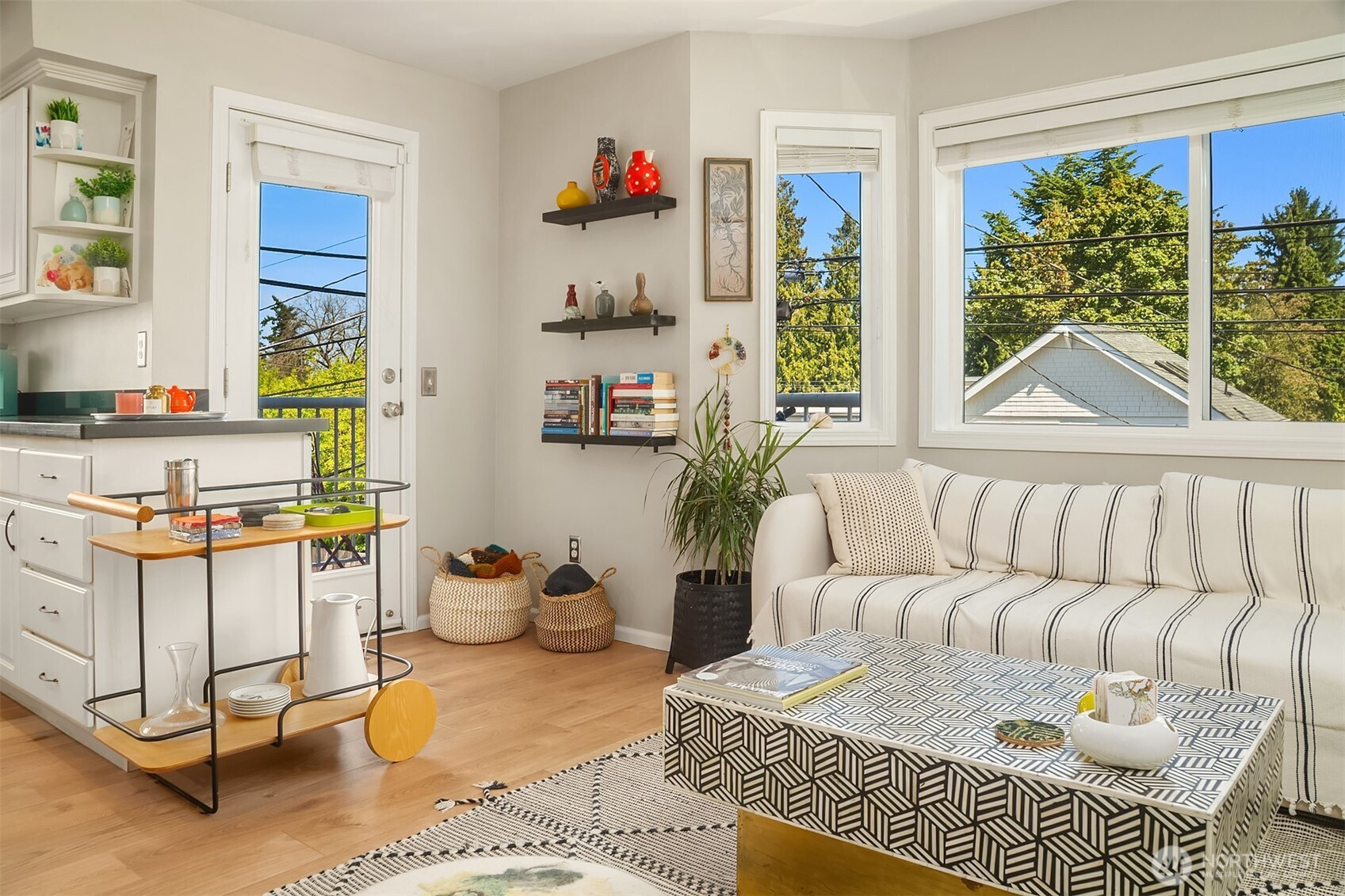 2116 California Avenue SW, Seattle, WA 98116