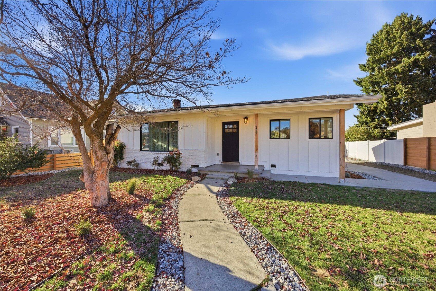 409 N Cedar Street, Chelan, WA 98816