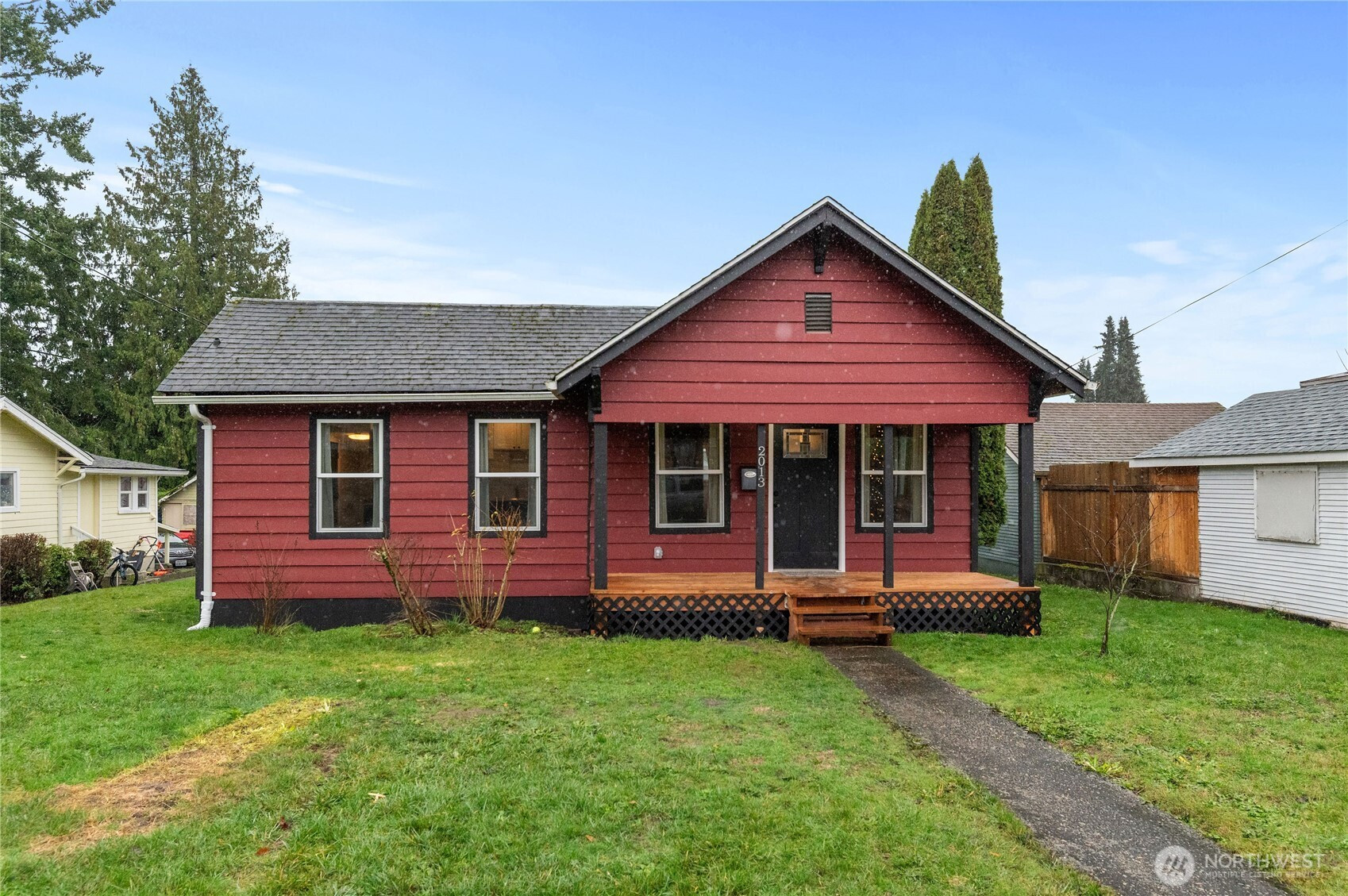 2013 8th Street, Bremerton, WA 98337