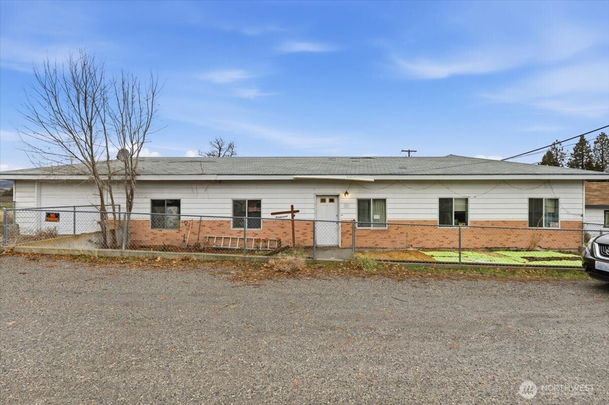 310 Center Street, Grand Coulee, WA 99133