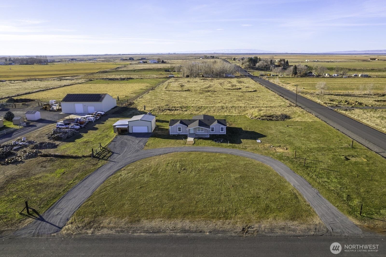 4948 NE E.7 Road, Moses Lake, WA 98837