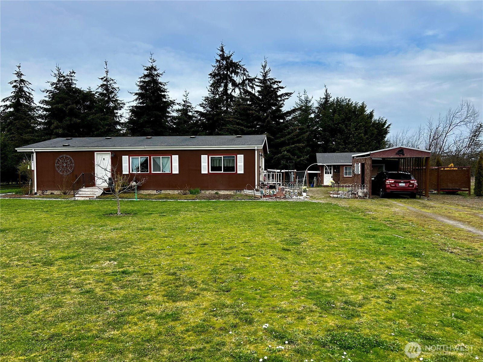 190 Village Lane, Sequim, WA 98382