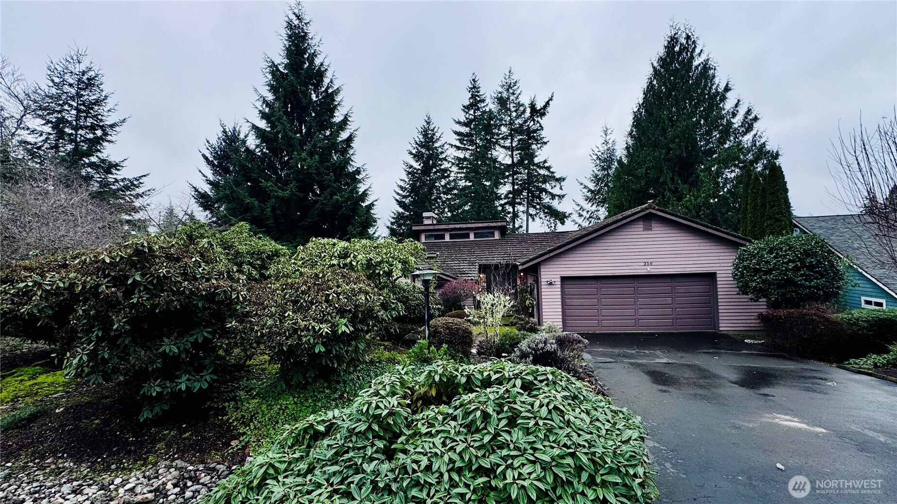 350 E Fairway Drive, Allyn, WA 98524