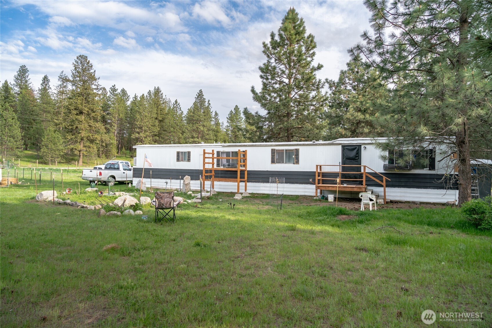 4 Cartwright Drive, Tonasket, WA 98855