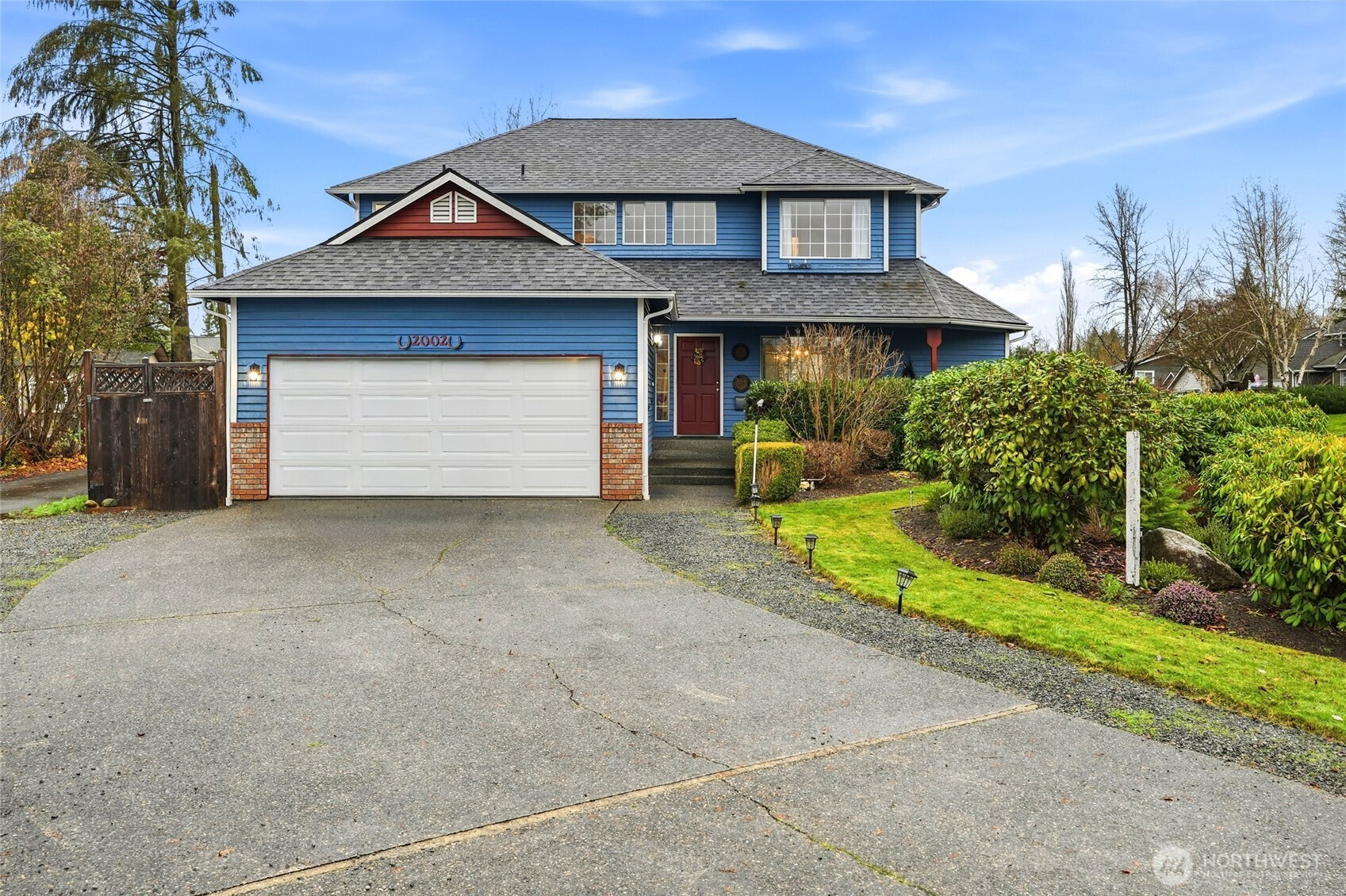 2002 127th Drive NE, Lake Stevens, WA 98258