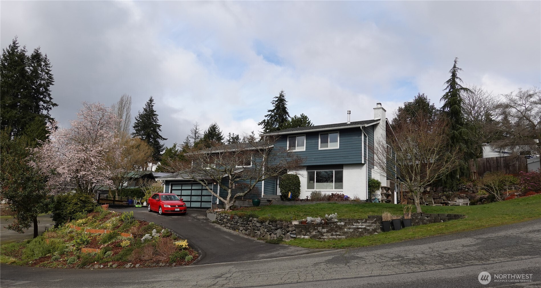 26468 Kingsview Loop NE, Kingston, WA 98346