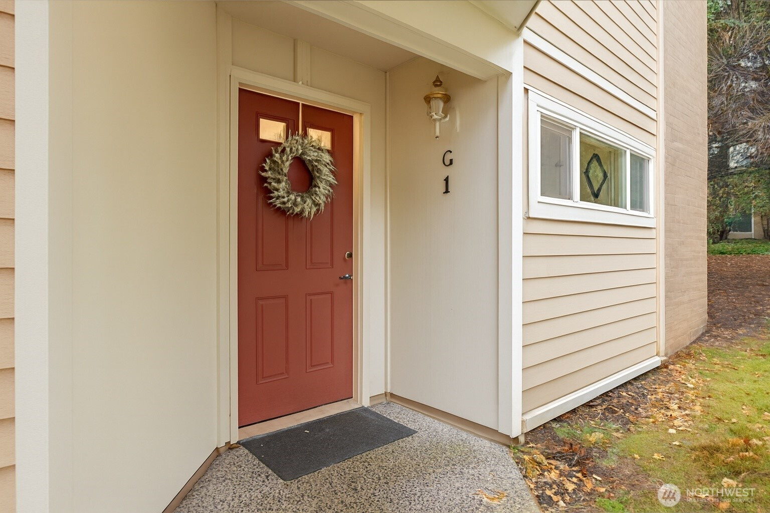 14651 NE 40th Street, Bellevue, WA 98007