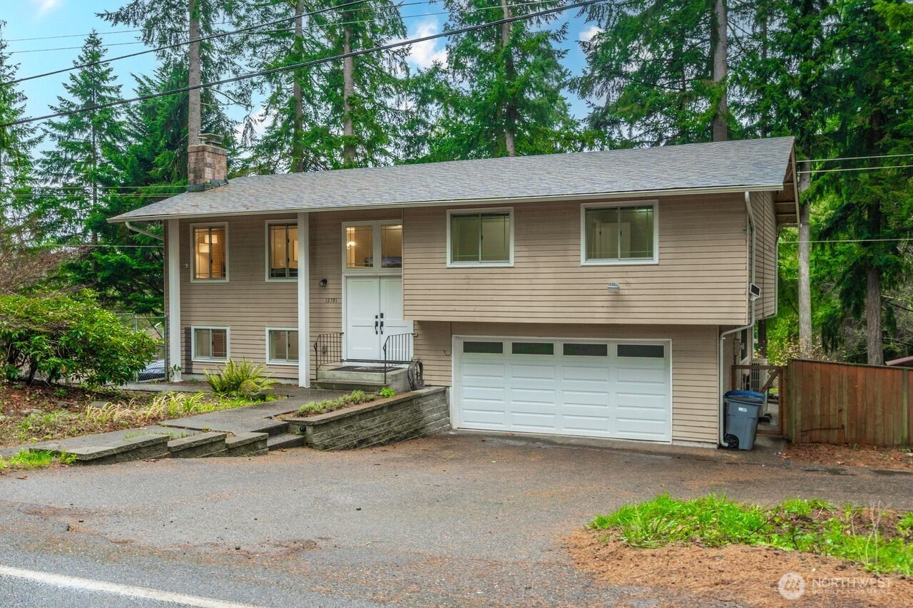 12391 S Keyport Road NE, Poulsbo, WA 98370