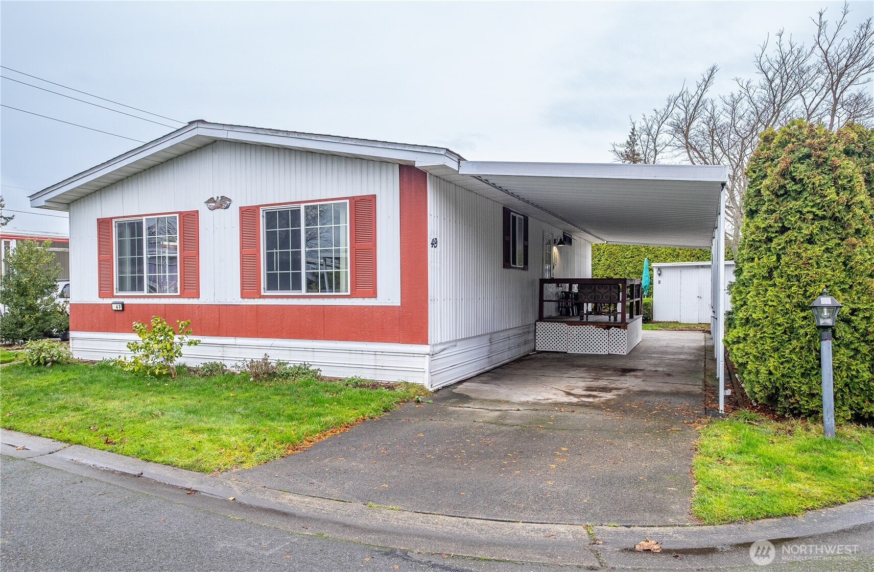 225 NE Ernst, Oak Harbor, WA 98277