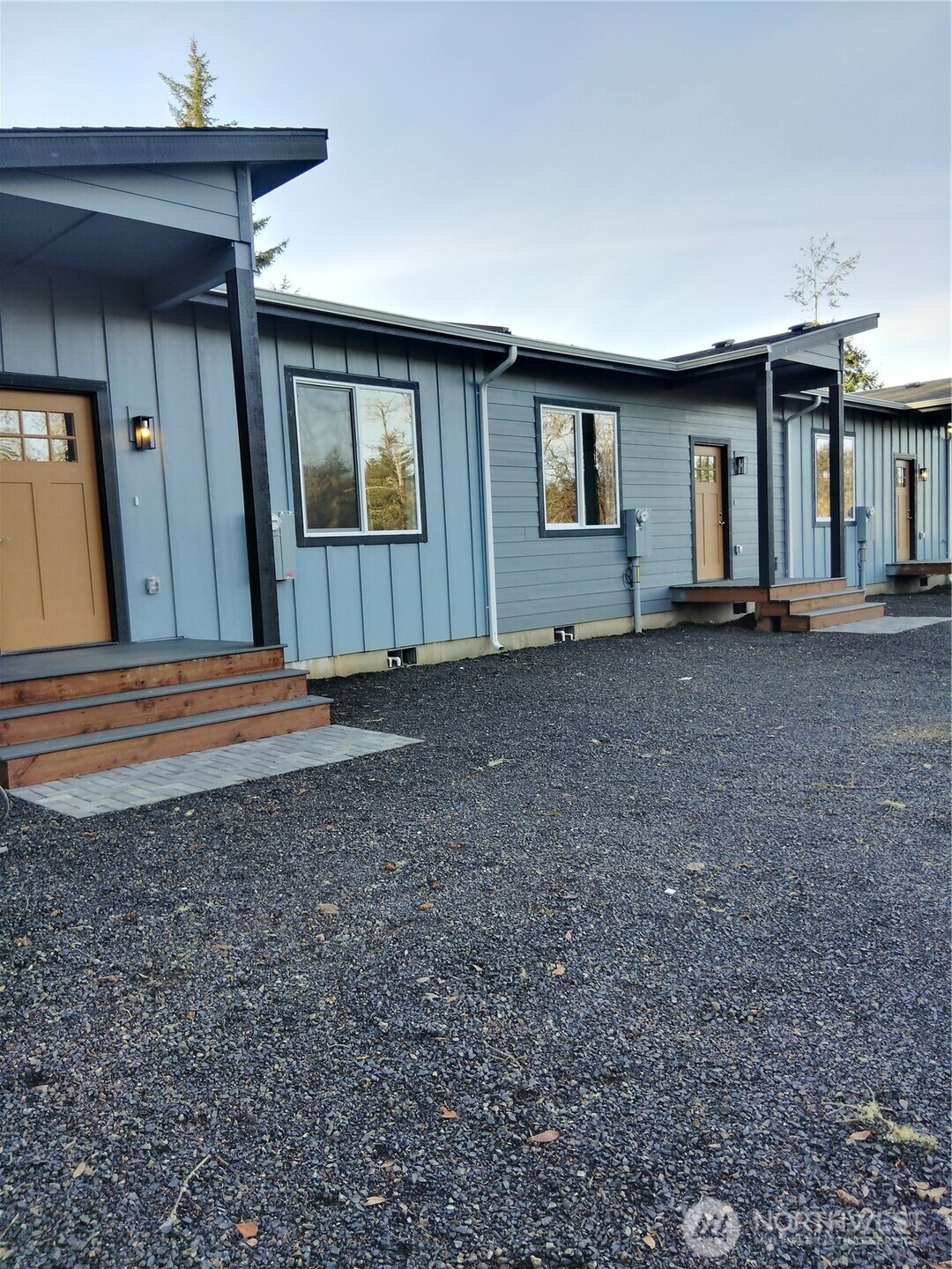 659 -B Sunset Avenue NE, Ocean Shores, WA 98569