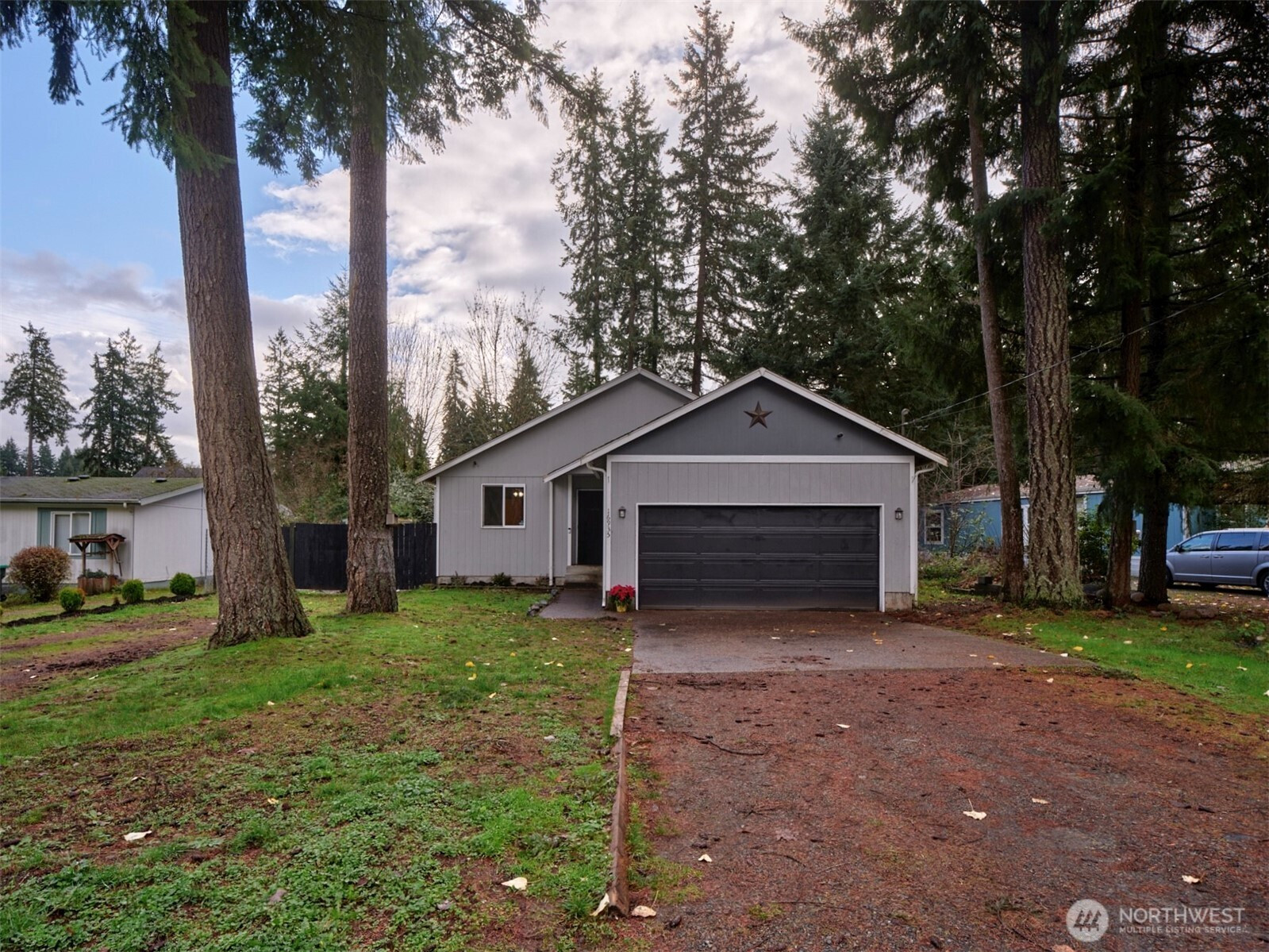 16935 Kalmia Court SE, Yelm, WA 98597