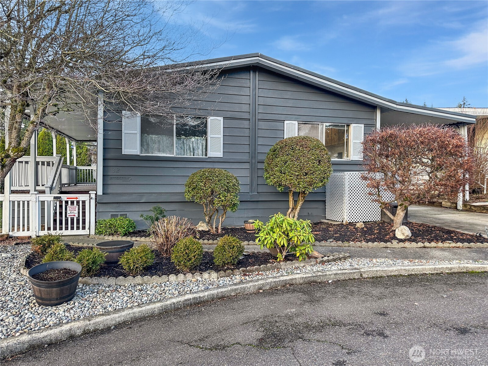 2500 S 370th Street, Federal Way, WA 98003