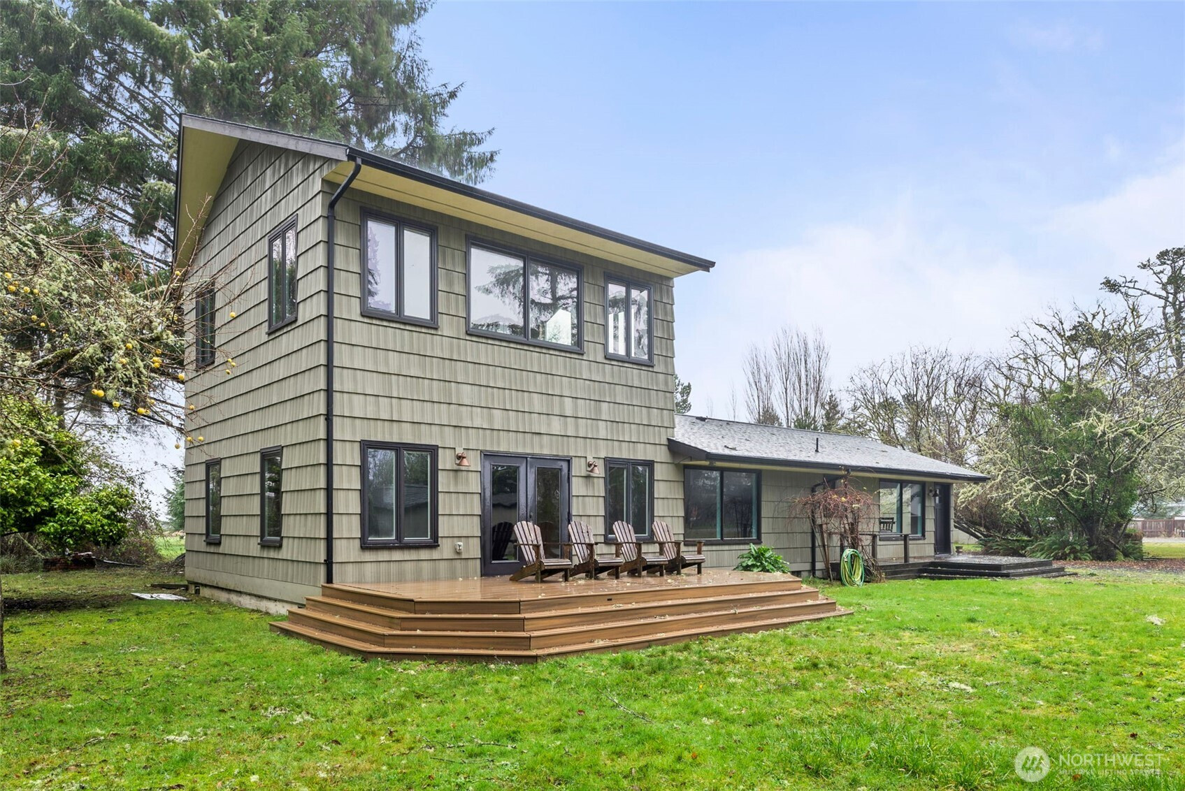 4525 Eighth Street, Tokeland, WA 98590