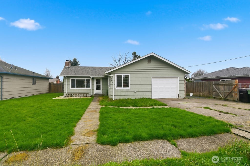 2245 36 Avenue, Longview, WA 98632