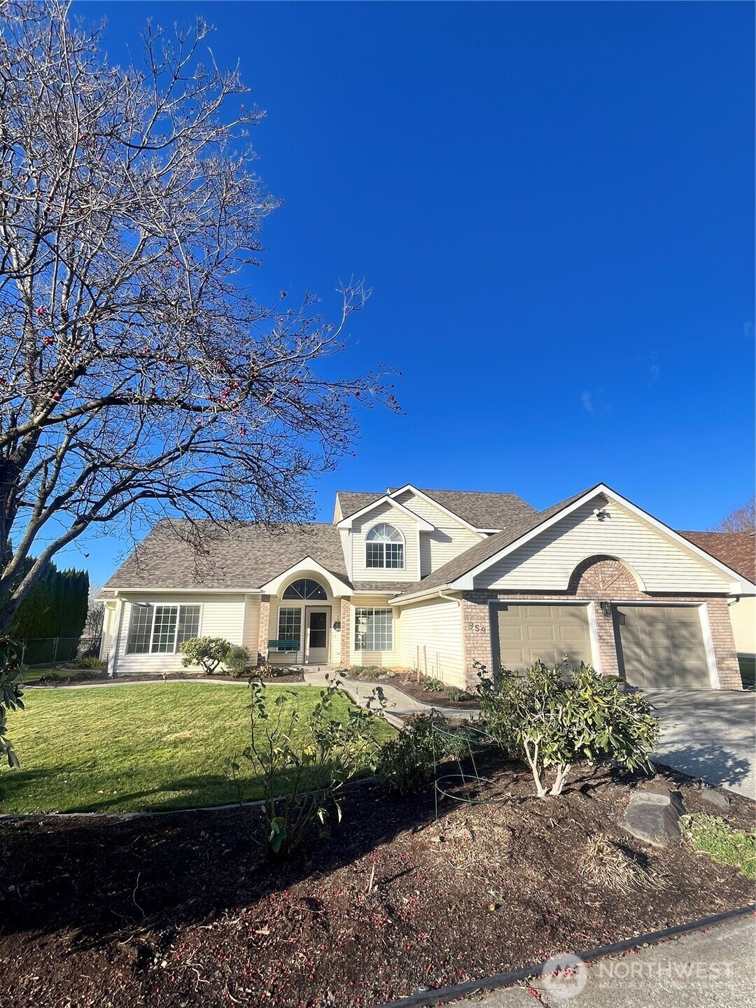 959 SE Sentry Drive, College Place, WA 99324