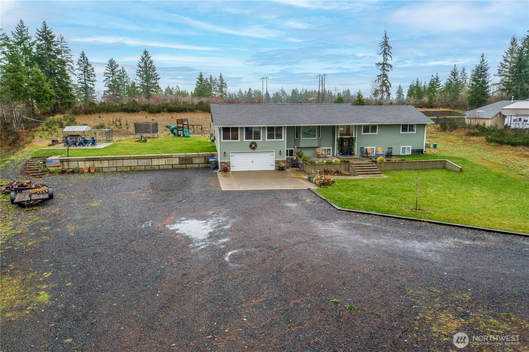 1591 E Island Lake Drive, Shelton, WA 98584