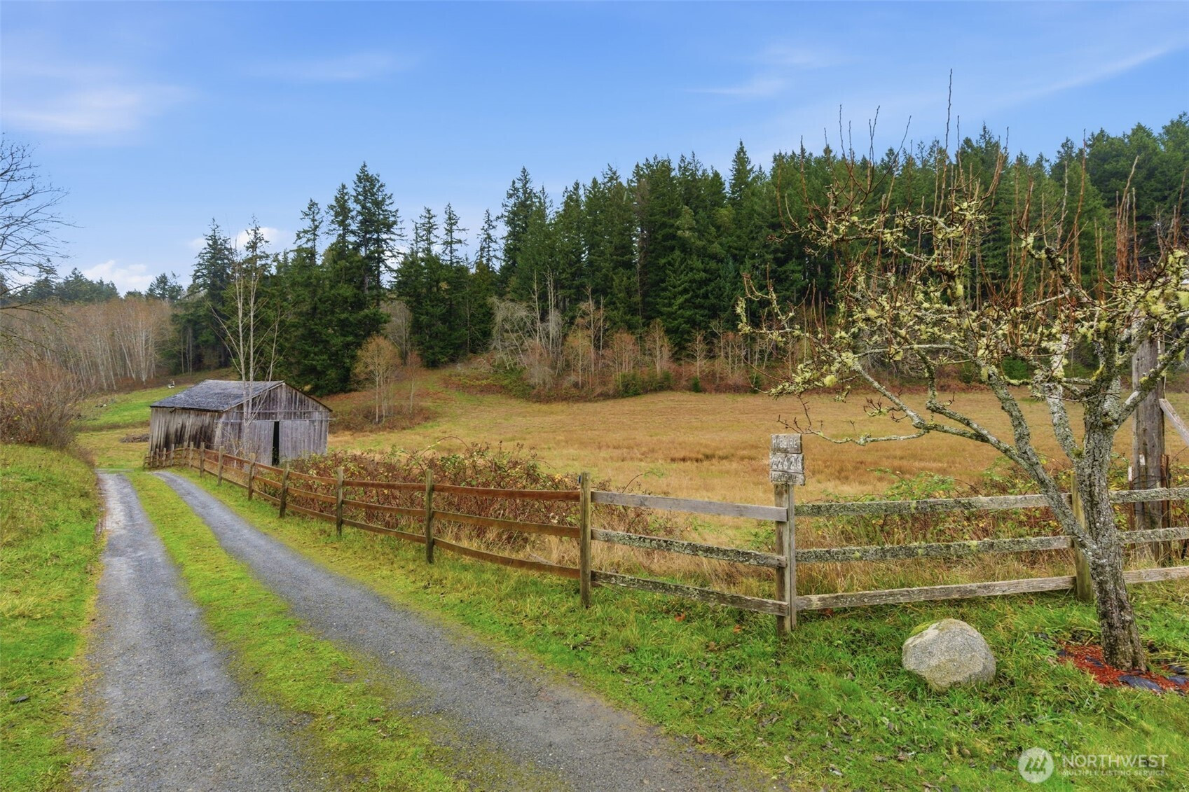 22628 Holgar Court NE, Poulsbo, WA 98370