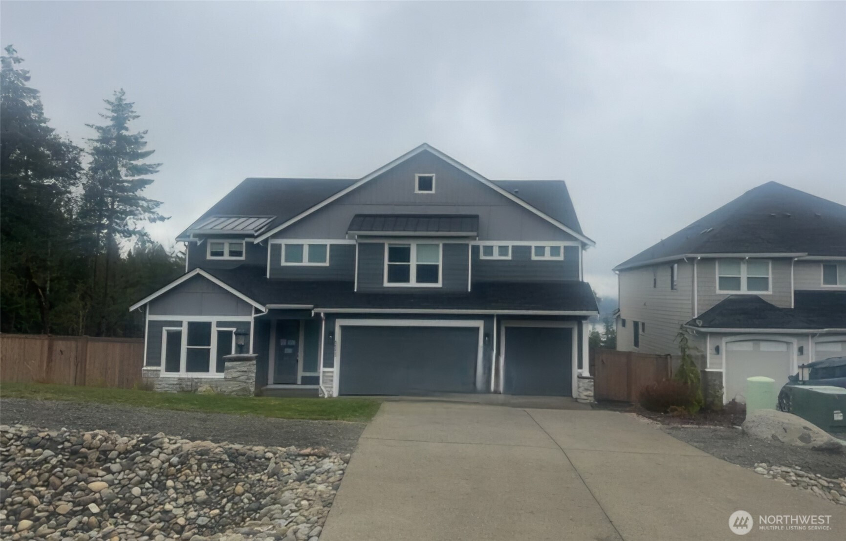 5550 NW Bonfire Court, Bremerton, WA 98312