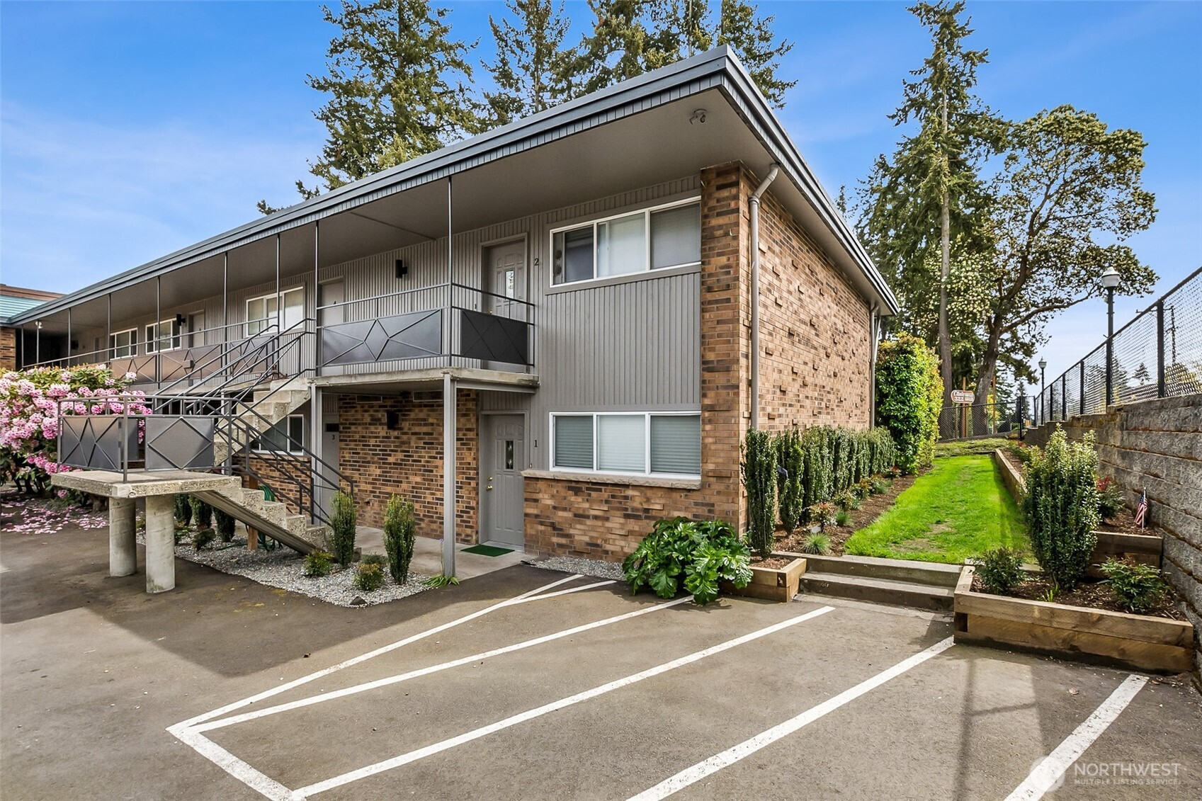 255 SW 154th Street, Burien, WA 98166