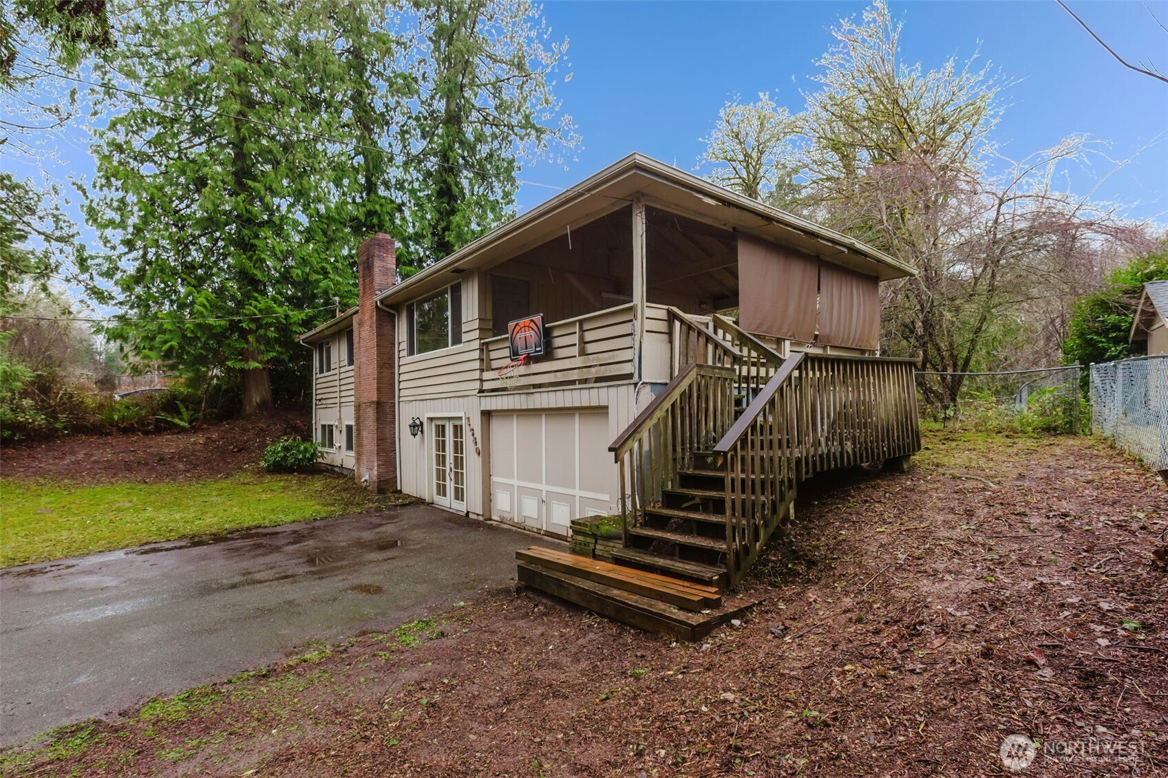1540 Puget Drive E, Port Orchard, WA 98366