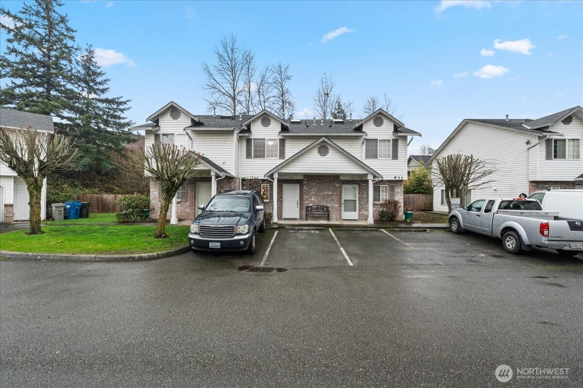 931 4th Avenue N, Kent, WA 98032