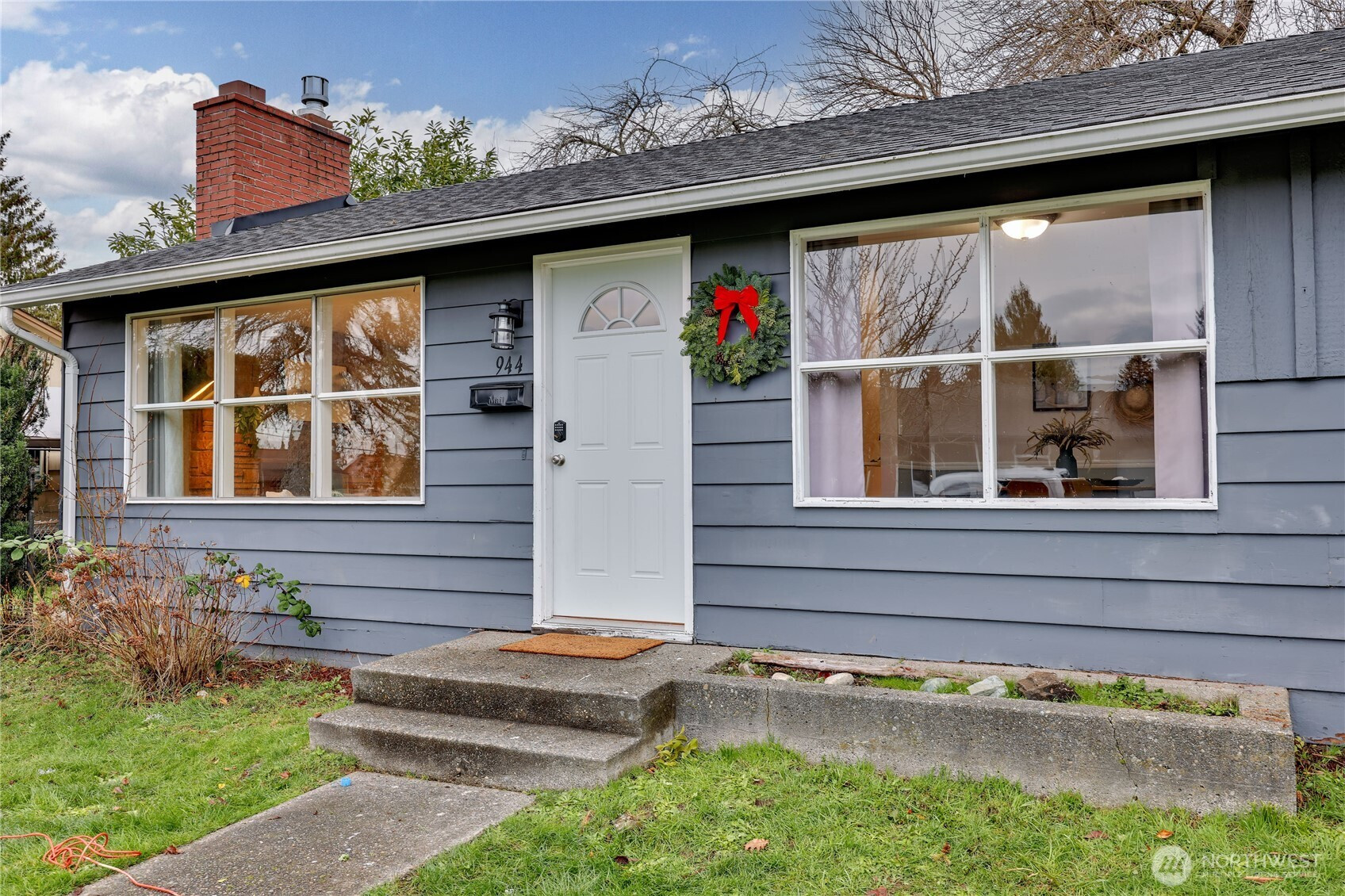 944 E 31st Street, Bremerton, WA 98310