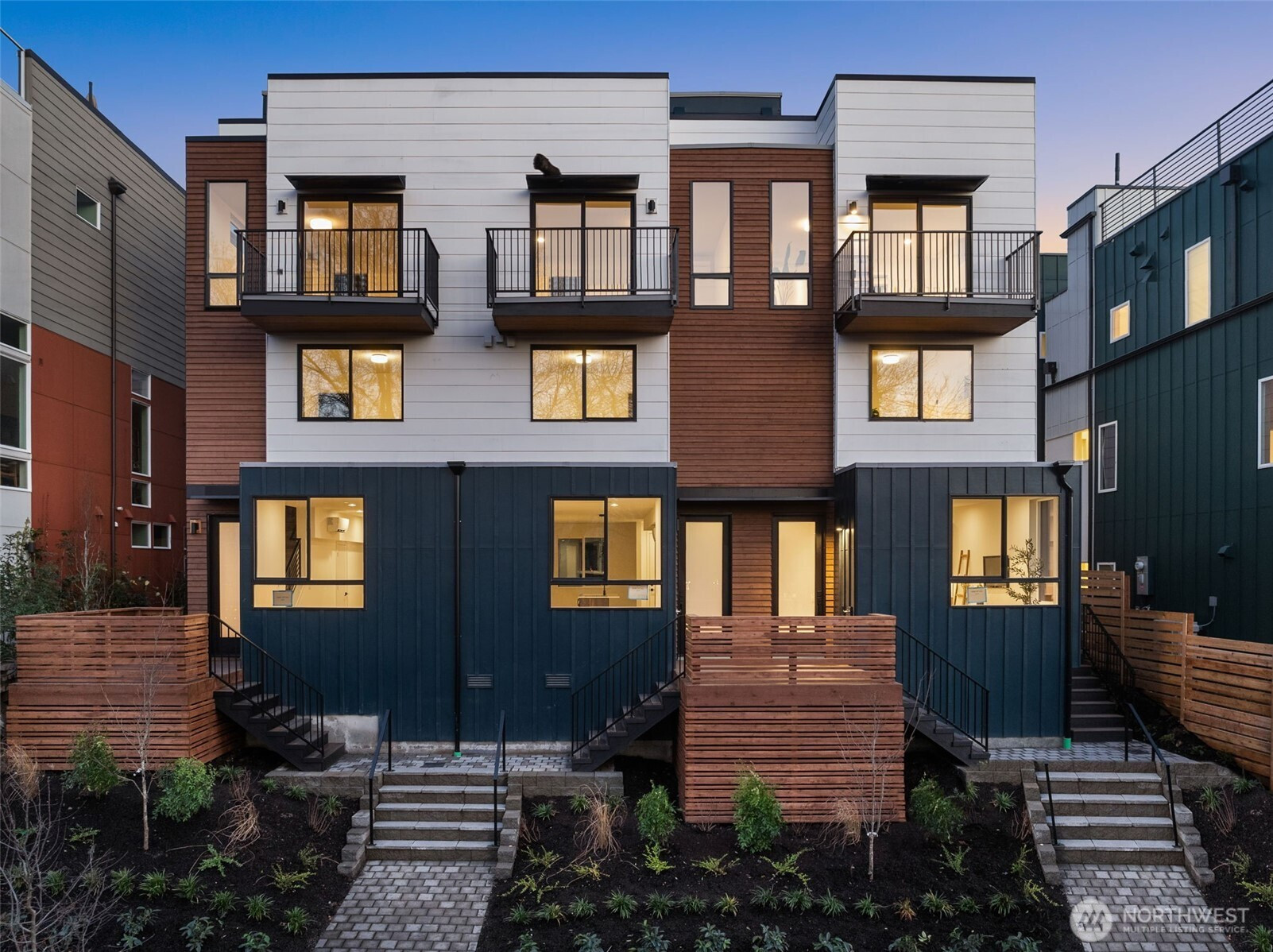 916 C 15th Avenue, Seattle, WA 98122