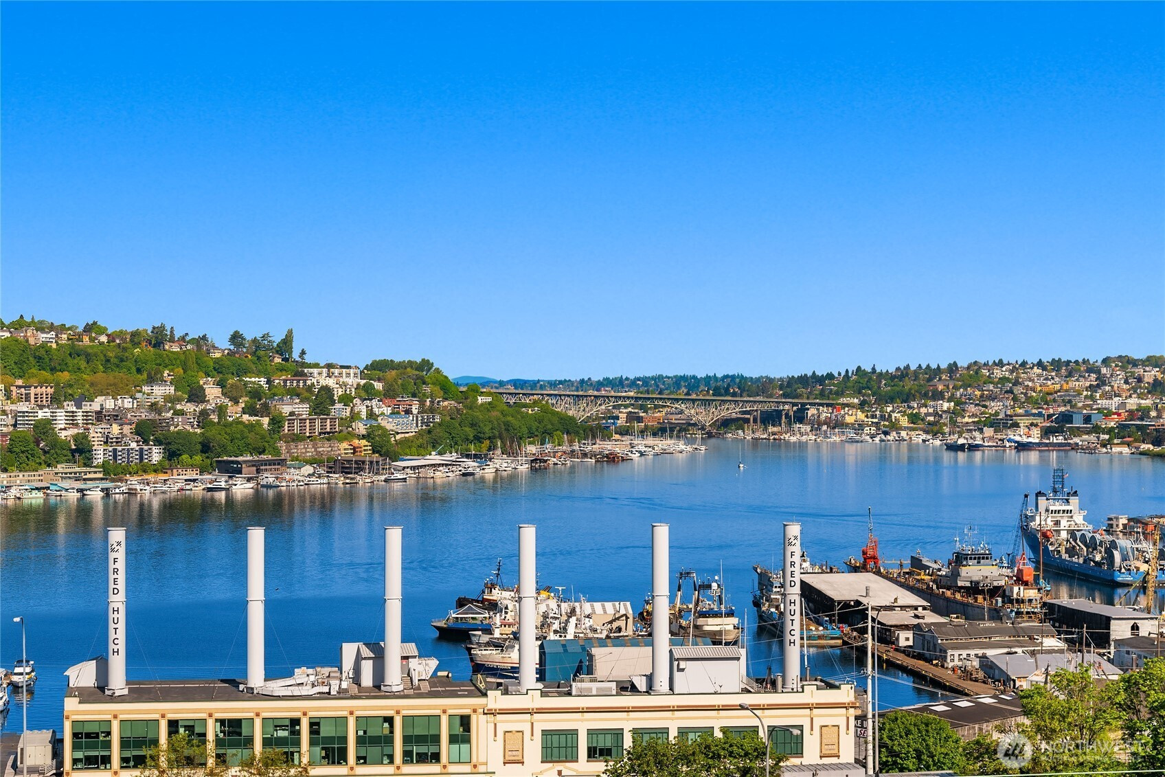 1114 Lakeview Boulevard E, Seattle, WA 98102