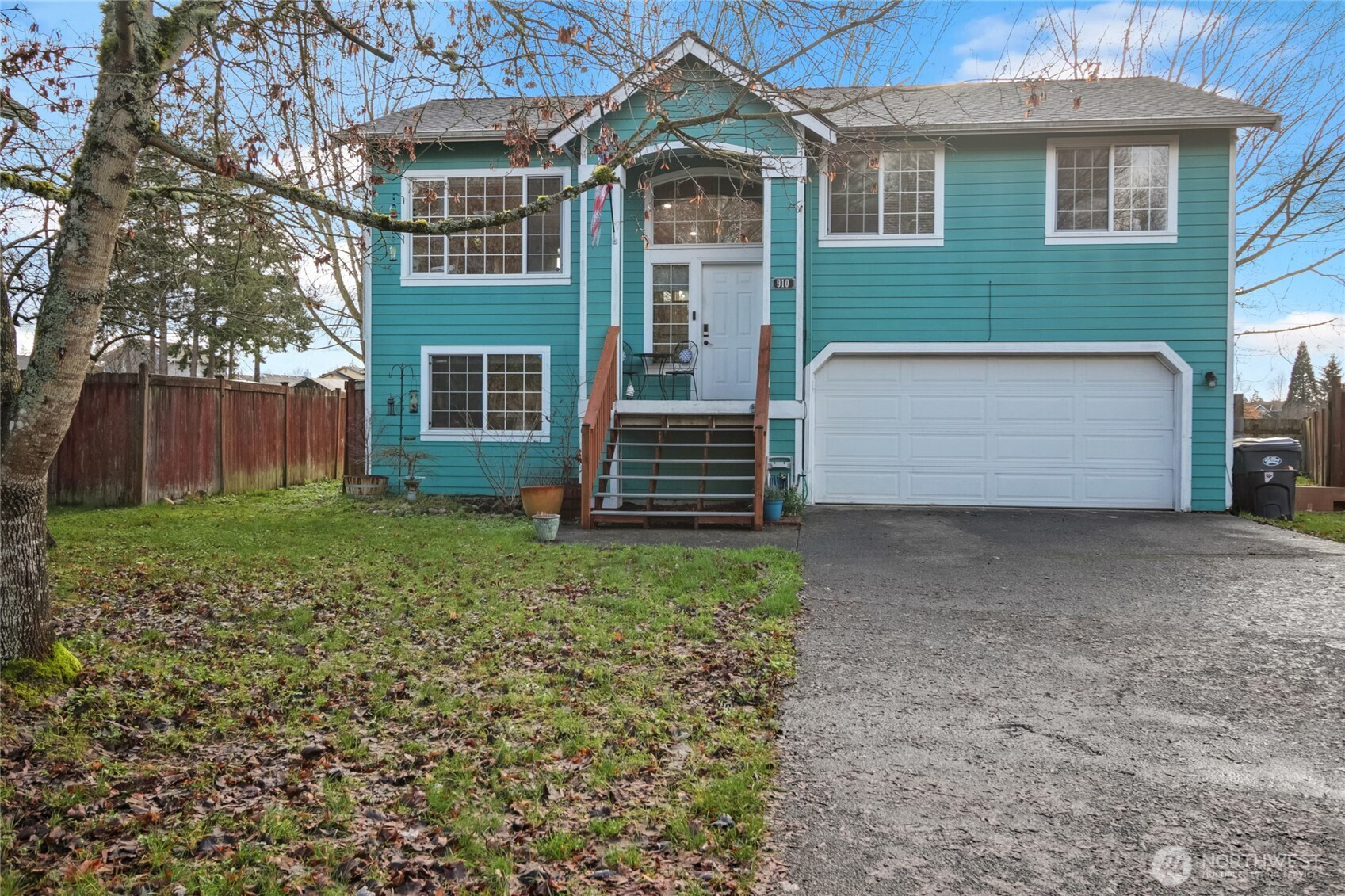 910 127th Street Ct E, Tacoma, WA 98445