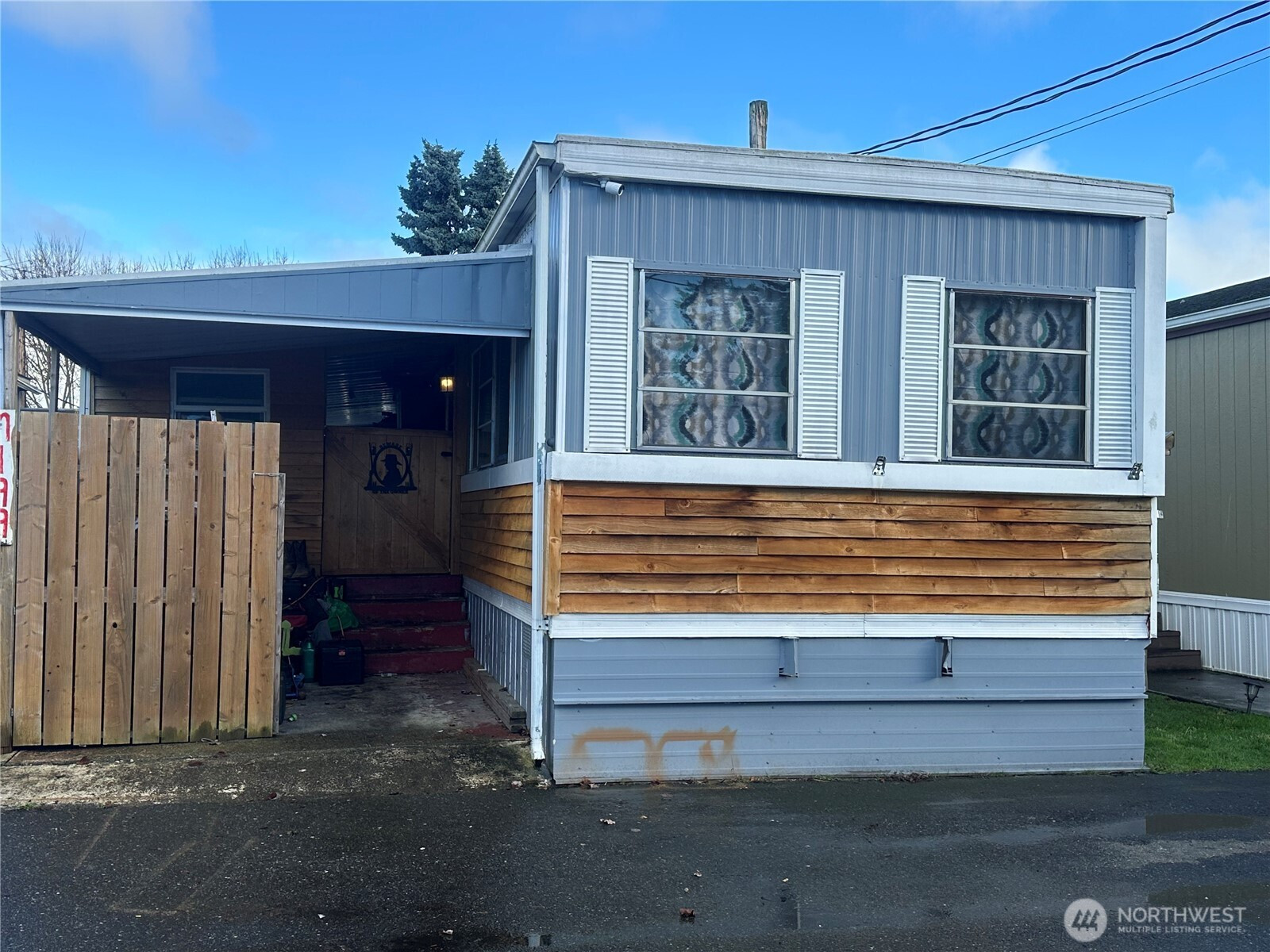 8080 Harborview Road, Blaine, WA 98230