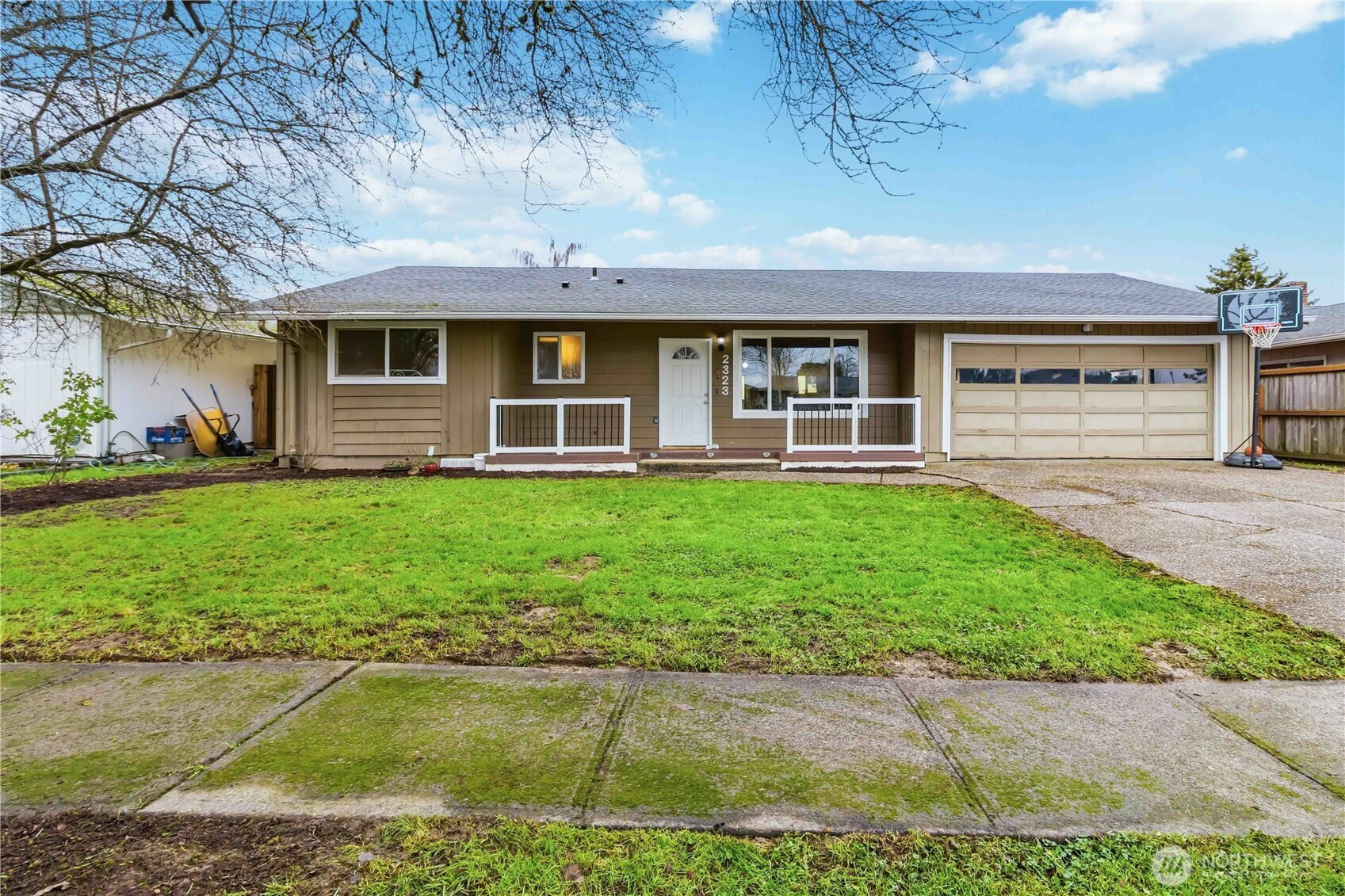 2323 48th Avenue, Longview, WA 98632