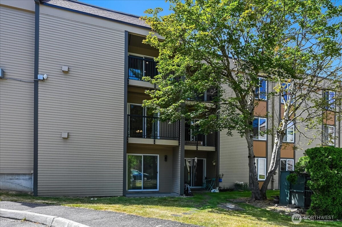 14600 NE 32ND Street, Bellevue, WA 98007