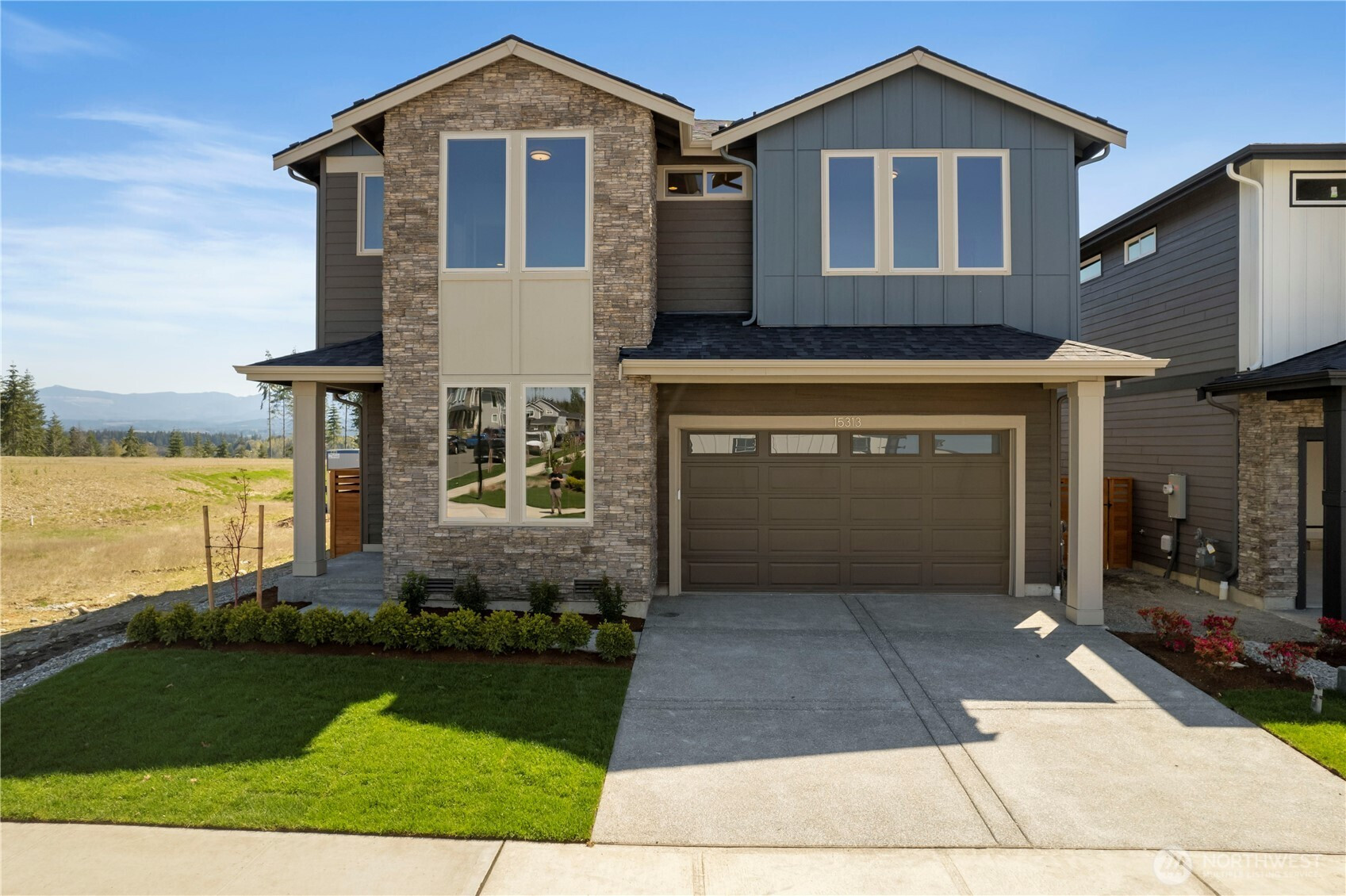 15313 208th Avenue Ct E, Bonney Lake, WA 98391