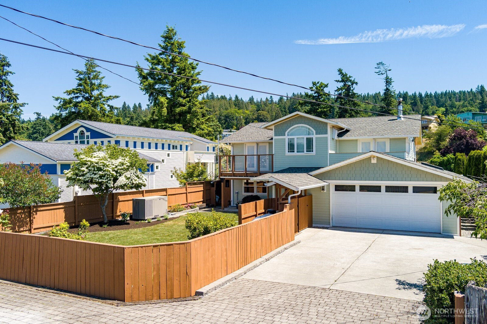 8171 Sandy Hook Drive, Clinton, WA 98236